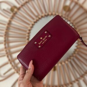 Kate Spade Burgundy Wallet